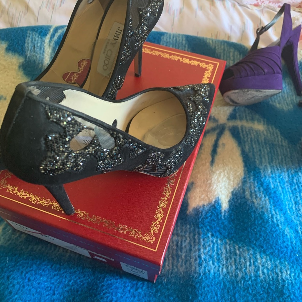 Shoes - Picture 3 of 7